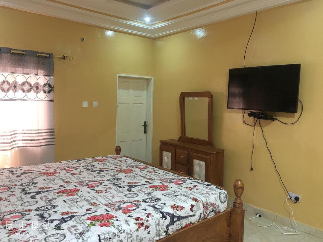 Awamuulamin Manneh Guest House Abuko Exterior foto